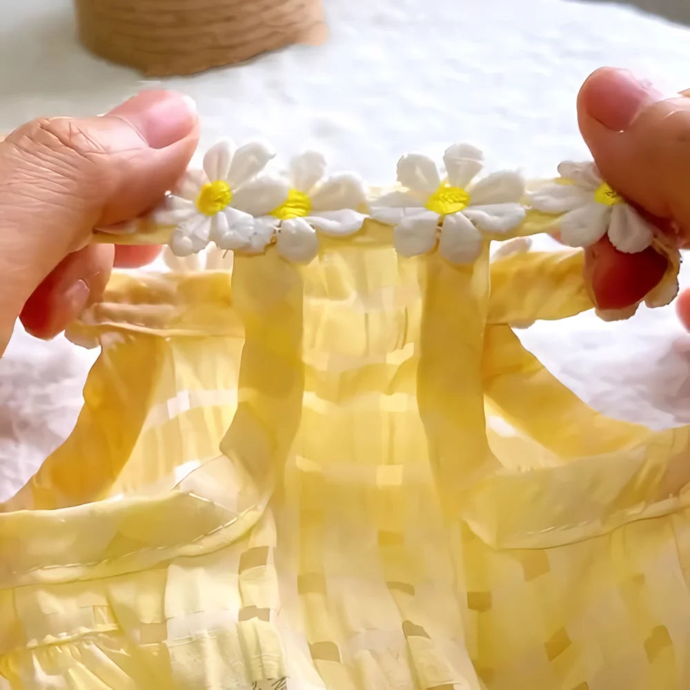 Breathable Floral Wreath Pet Skirt Dress Outfit For Small Puppies